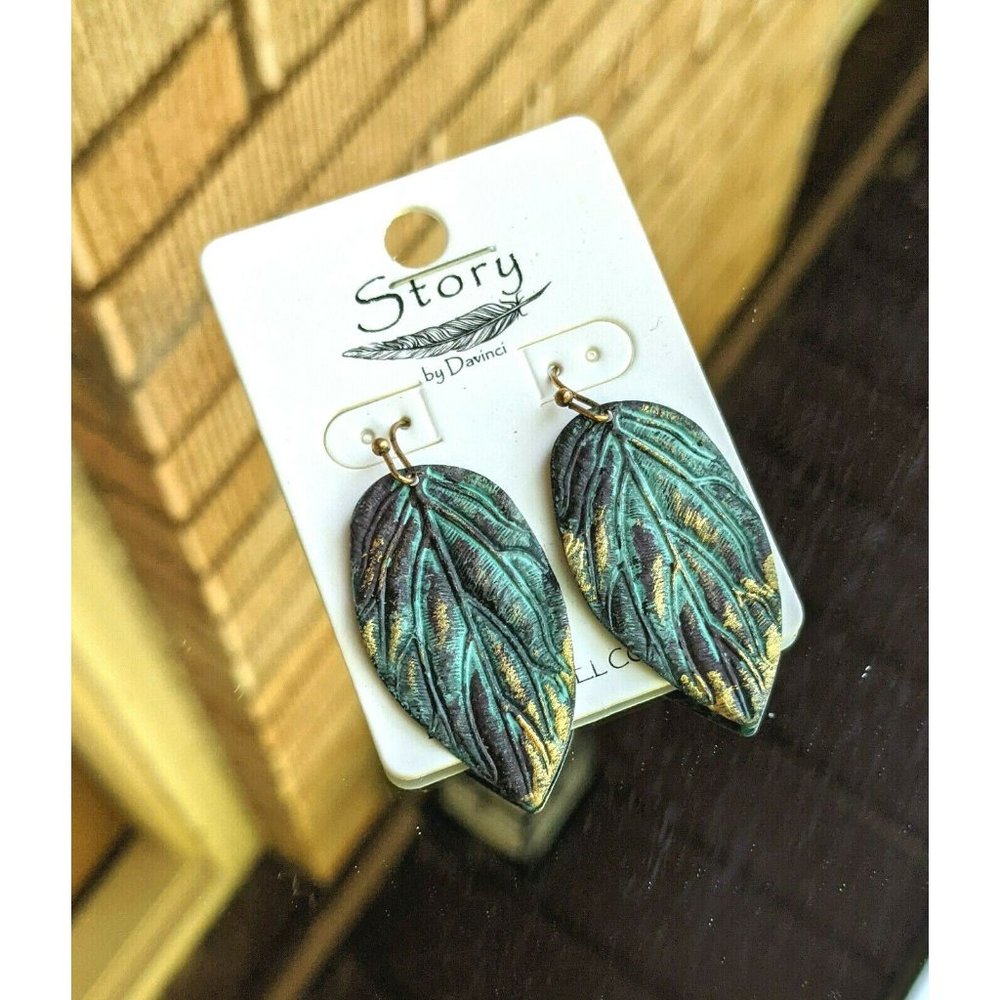 Vintage Rustic Patina Leaf Drop Hook Earrings womens trendy Fashion